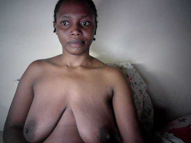 sexy-muna online