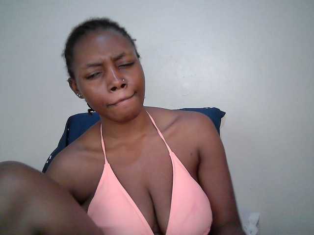 sexy-muna live webcam show