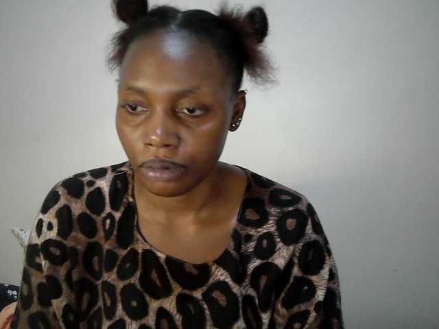 sexy-muna live cam on BongaCams