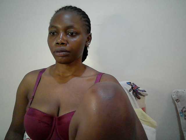 sexy-muna live cam on BongaCams
