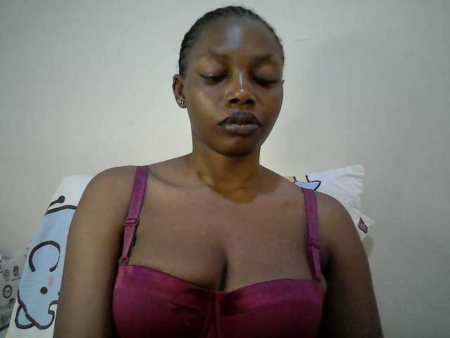sexy-muna live cam on BongaCams