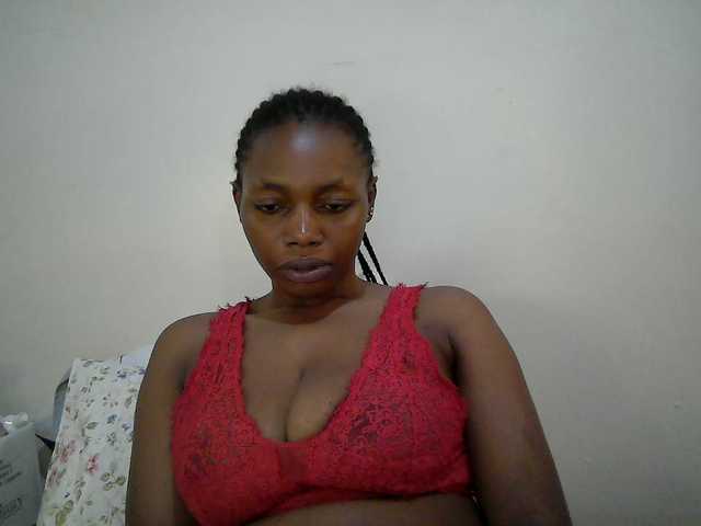 sexy-muna online