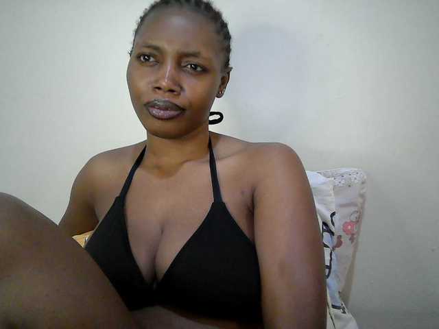 sexy-muna live cam on BongaCams