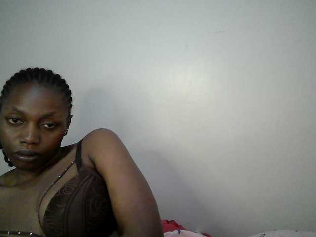 sexy-muna live cam on BongaCams