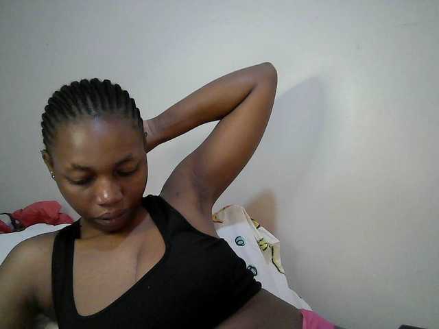 sexy-muna live cam on BongaCams