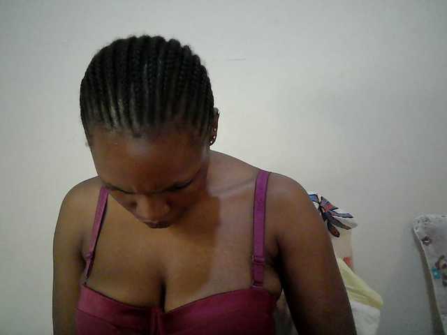 sexy-muna live cam on BongaCams