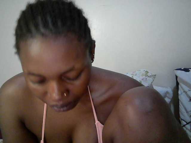 sexy-muna live cam on BongaCams