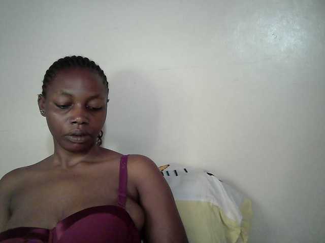 sexy-muna live cam on BongaCams