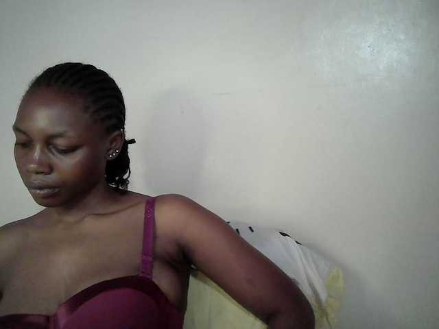 sexy-muna live cam on BongaCams