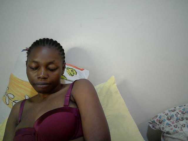 sexy-muna live cam on BongaCams