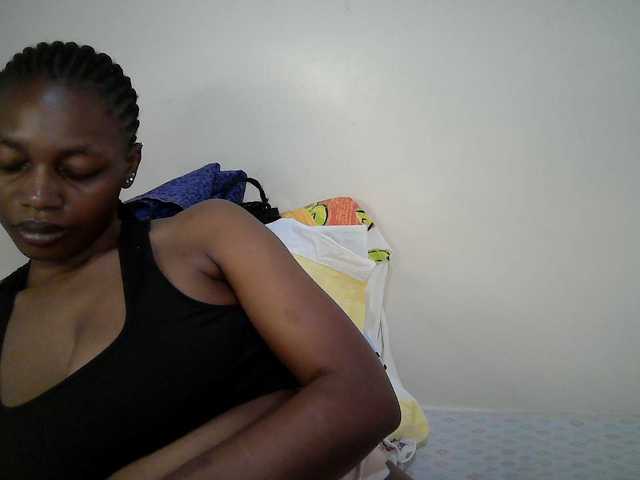 sexy-muna live cam on BongaCams