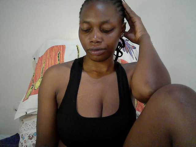 sexy-muna live cam on BongaCams