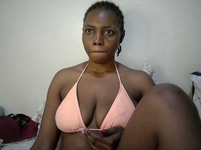 sexy-muna cam belle