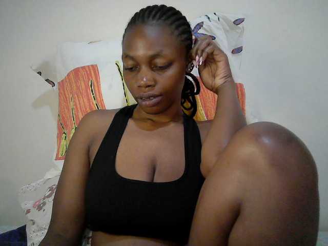 sexy-muna live cam on BongaCams
