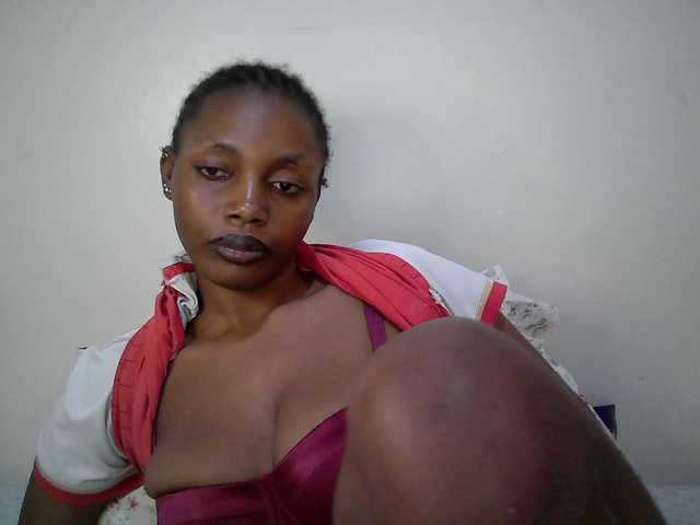 sexy-muna live cam on BongaCams