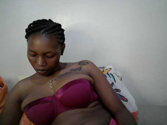 sexy-muna live cam on BongaCams