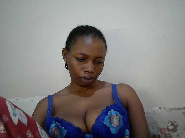 sexy-muna live cam on BongaCams