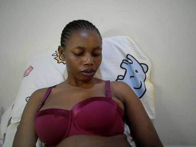 sexy-muna live cam on BongaCams