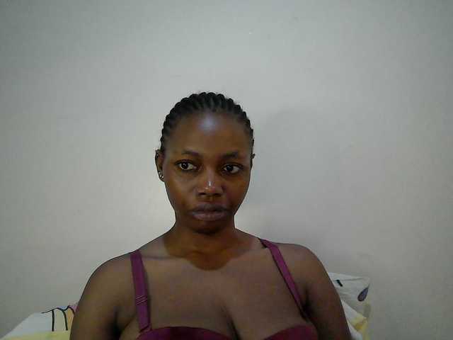 sexy-muna live cam on BongaCams