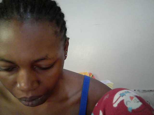 sexy-muna live cam on BongaCams