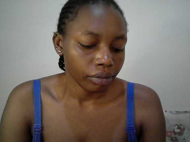 sexy-muna live cam on BongaCams