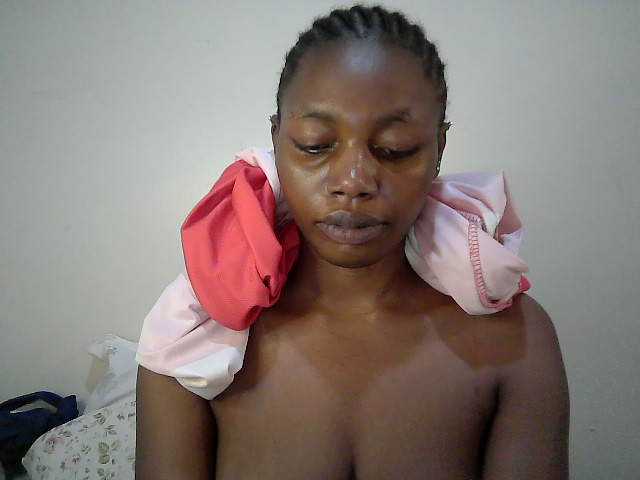 sexy-muna live cam on BongaCams