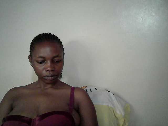 sexy-muna live cam on BongaCams