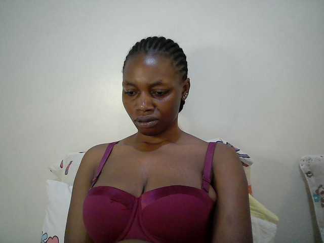sexy-muna live cam on BongaCams