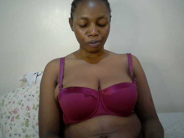 sexy-muna live cam on BongaCams