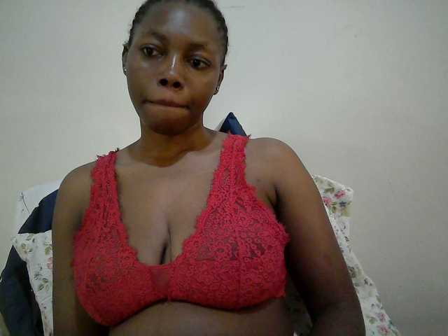 sexy-muna live cam on BongaCams