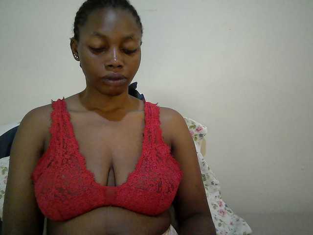 sexy-muna live cam on BongaCams