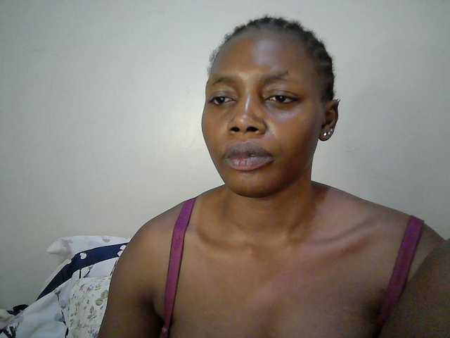 sexy-muna live cam on BongaCams