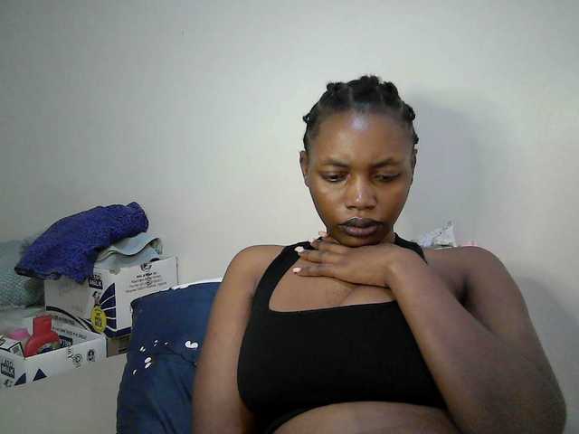 sexy-muna's BongaCams show and profile