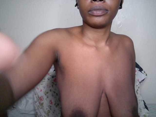 sexy-muna live cam on BongaCams