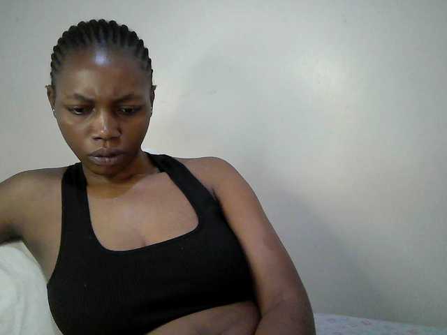 sexy-muna live cam on BongaCams