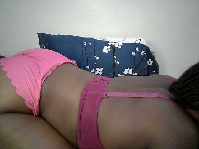 sexy-muna online