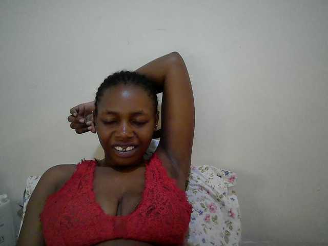 sexy-muna online