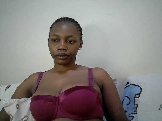 sexy-muna live cam on BongaCams