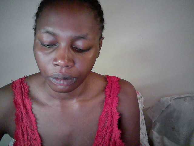 sexy-muna live cam on BongaCams