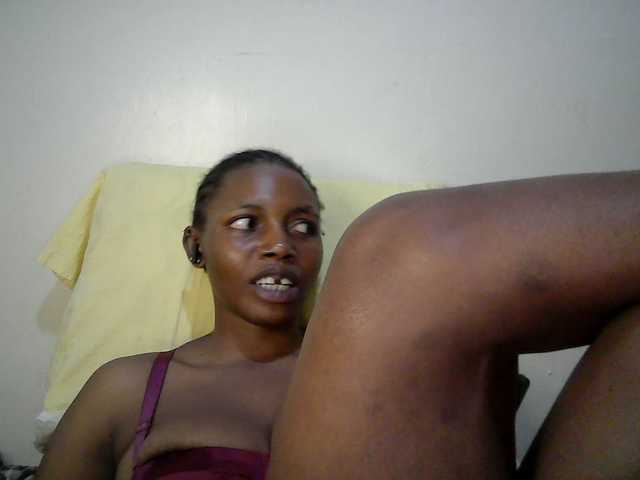 sexy-muna live cam on BongaCams