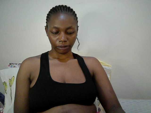sexy-muna live cam on BongaCams