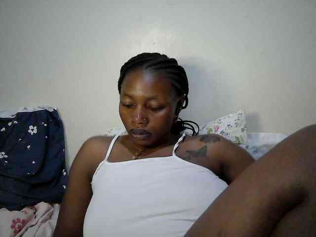 sexy-muna Live Webcam on BongaCams