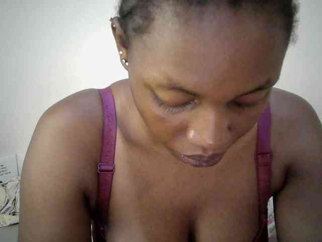 sexy-muna webcam