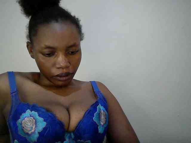 sexy-muna webcam