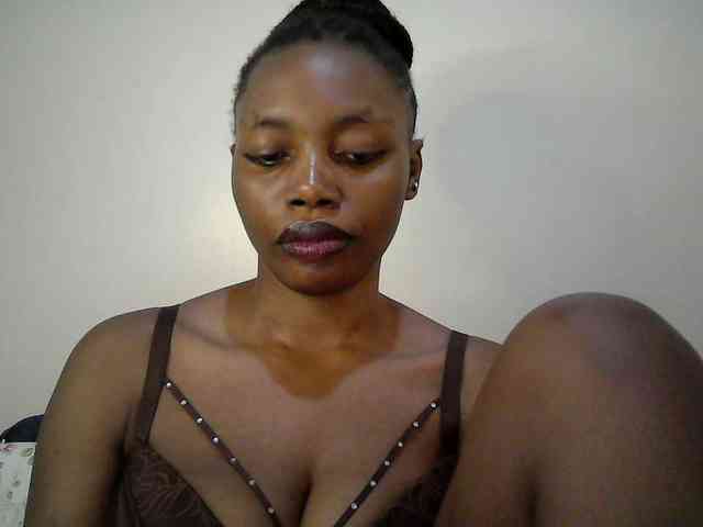 sexy-muna webcam