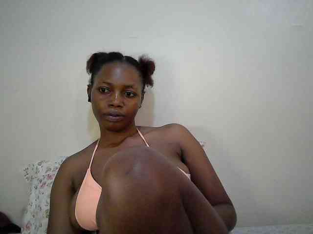 Model: sexy-muna