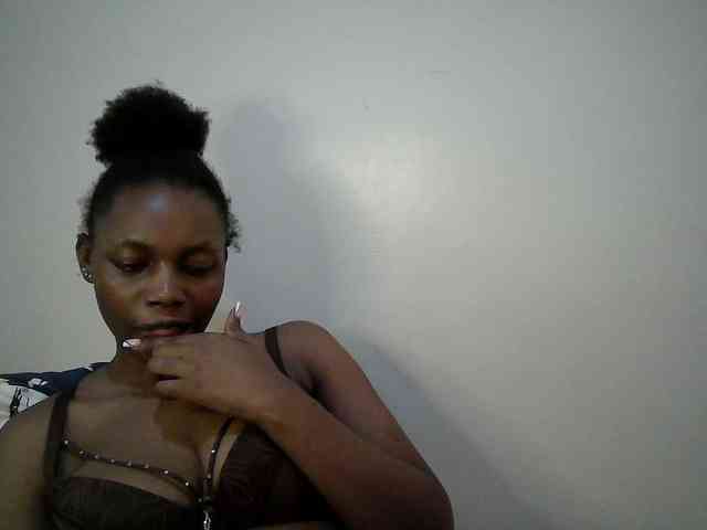 sexy-muna webcam