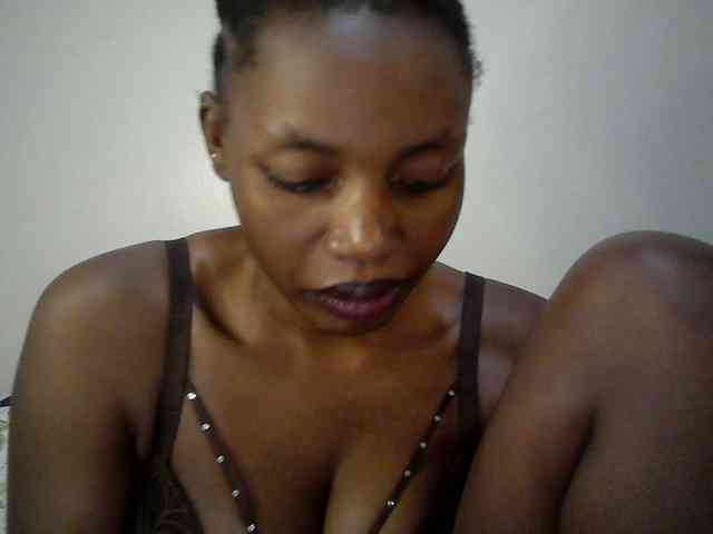 sexy-muna webcam