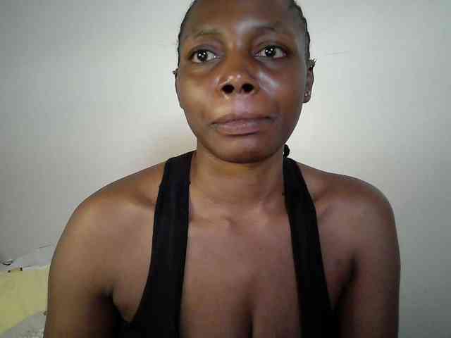 sexy-muna webcam