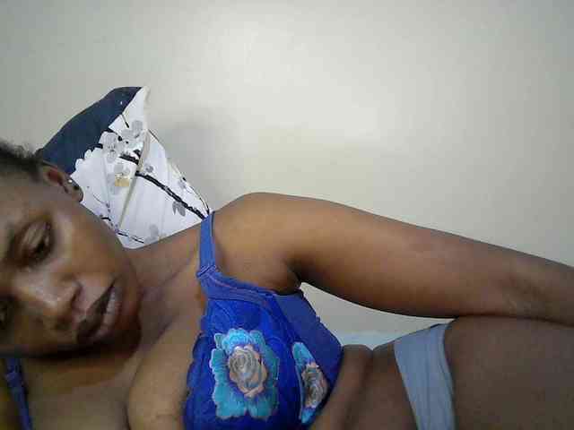 sexy-muna webcam